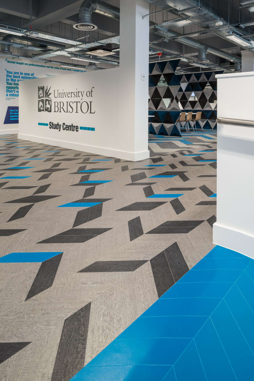 Helsinki AR0ACF90 | Amtico Commercial LVT Flooring from the